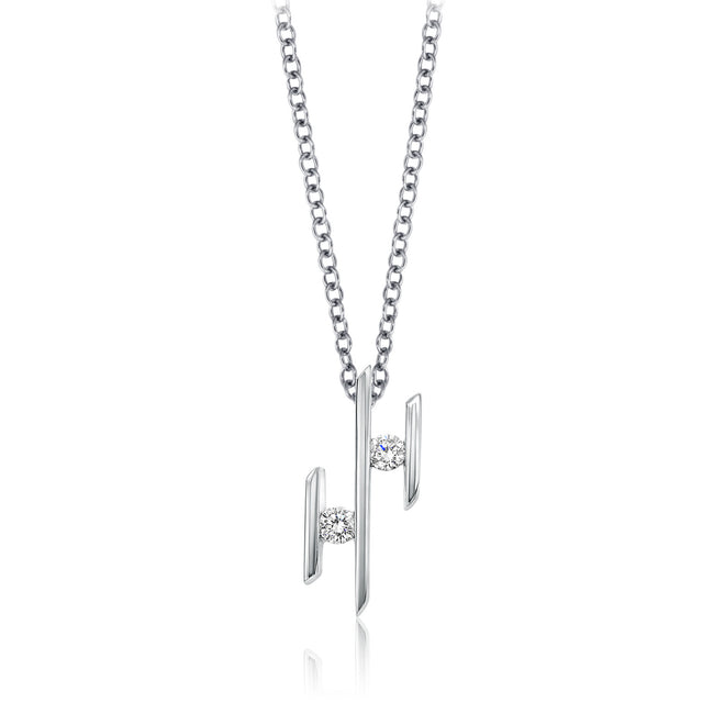 Diamond pendant in white gold