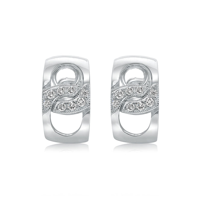 Classic "Link" style earring in 14 kt white gold,paveé set with milgrain details